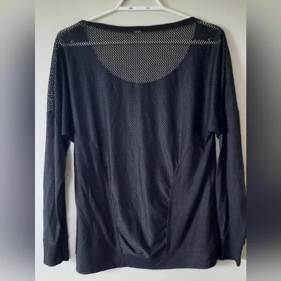 Balance Collection Top - Picture 4 of 5